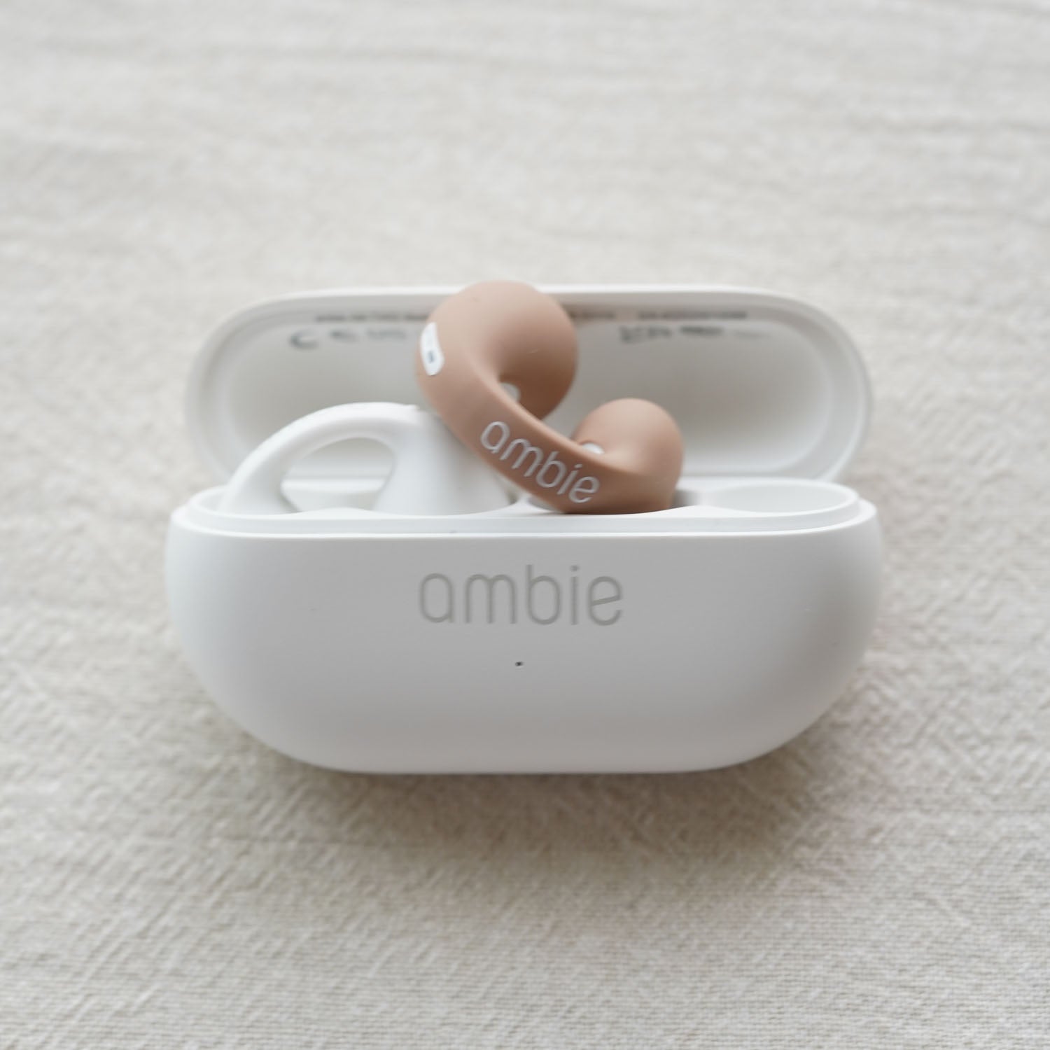 ambie sound earcuffs AM-TW02スターターセット