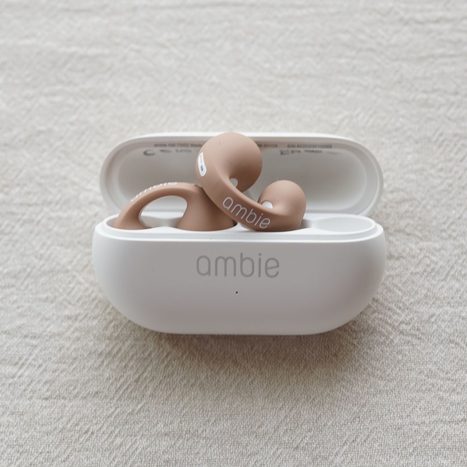 ambie sound earcuffs AM-TW02スターターセット