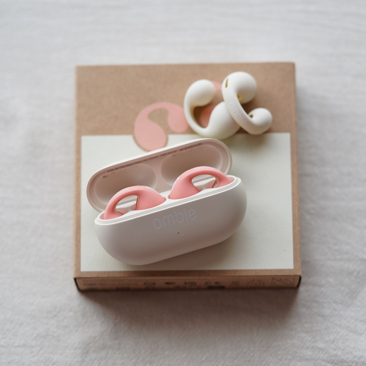 ambie sound earcuffs AM-TW02スターターセット