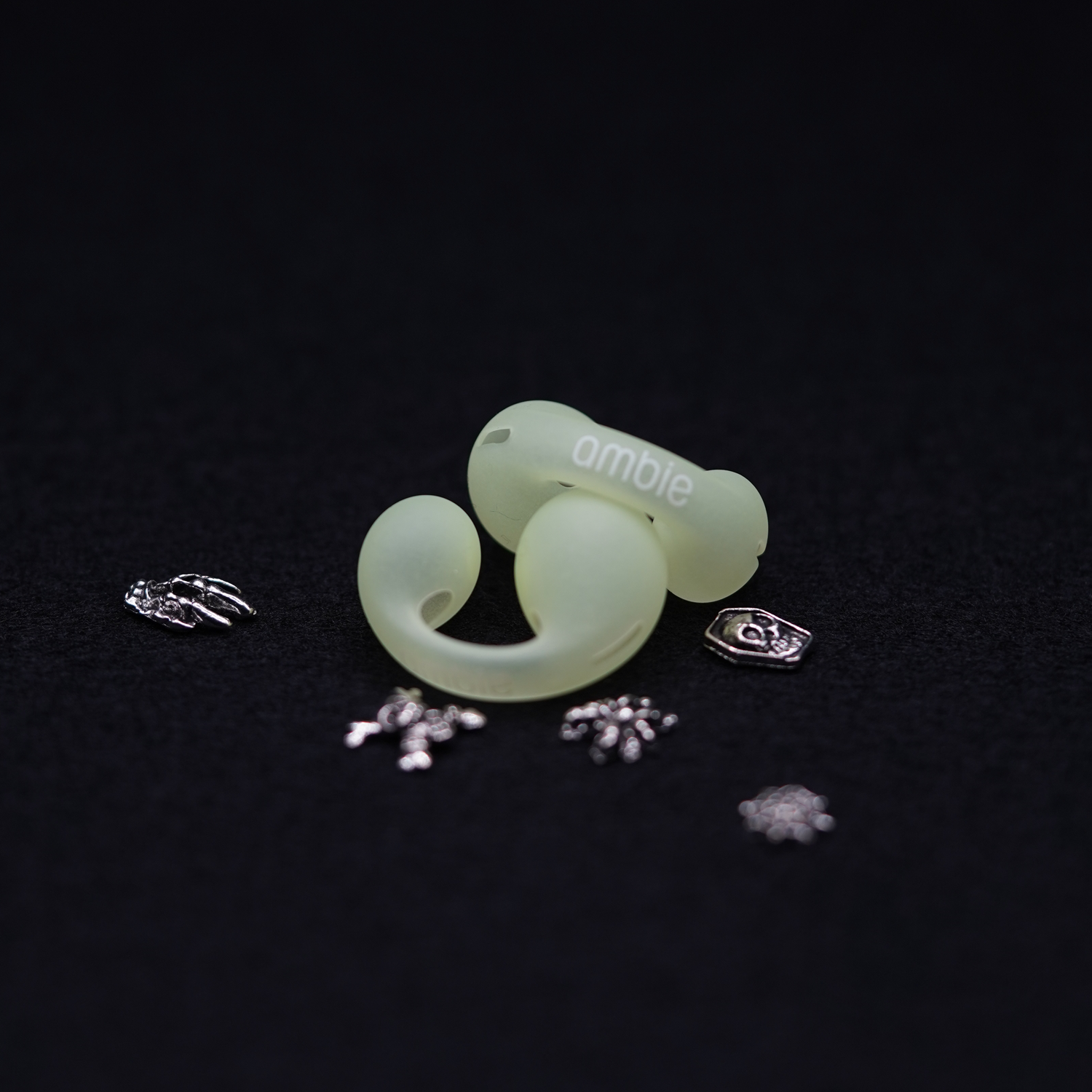 ambie socks(アンビーソックス)AMS-01 Ghost